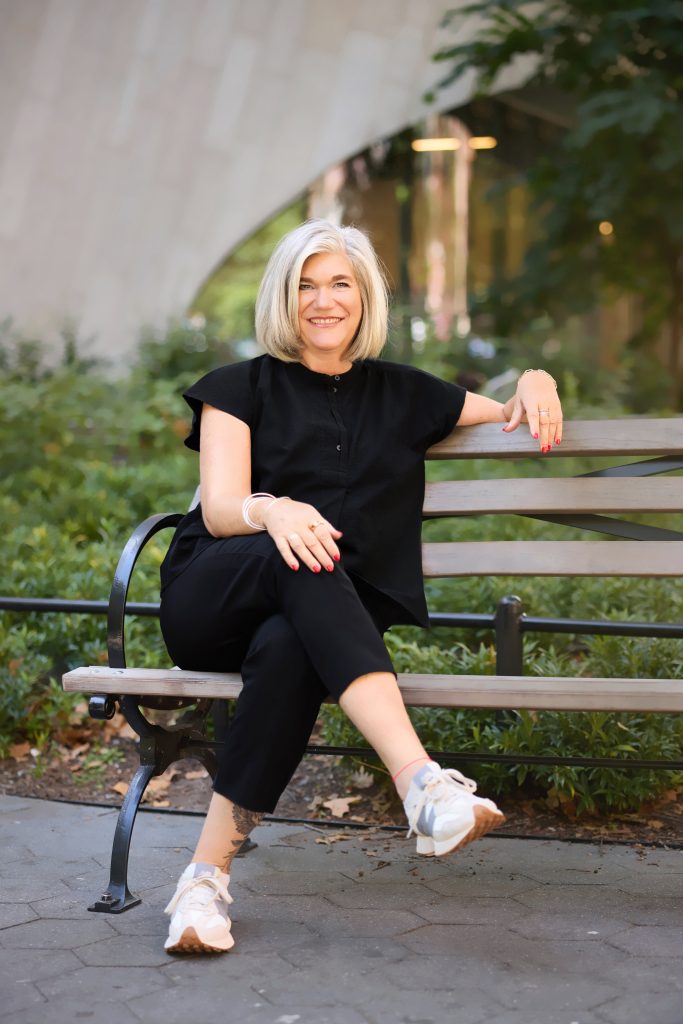 Daniella Schoch | Transformational Coach, Author and Mystic in Motion